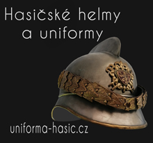 Hasičské helmy a uniformy